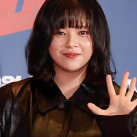 JEONGYEON (TWICE)